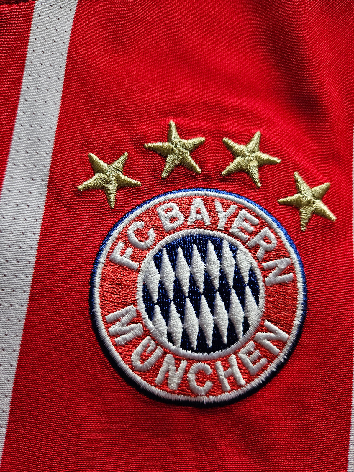 Bayern München 2017/2018 Home Trikot plus Hose #9 Lewandowski S Adidas