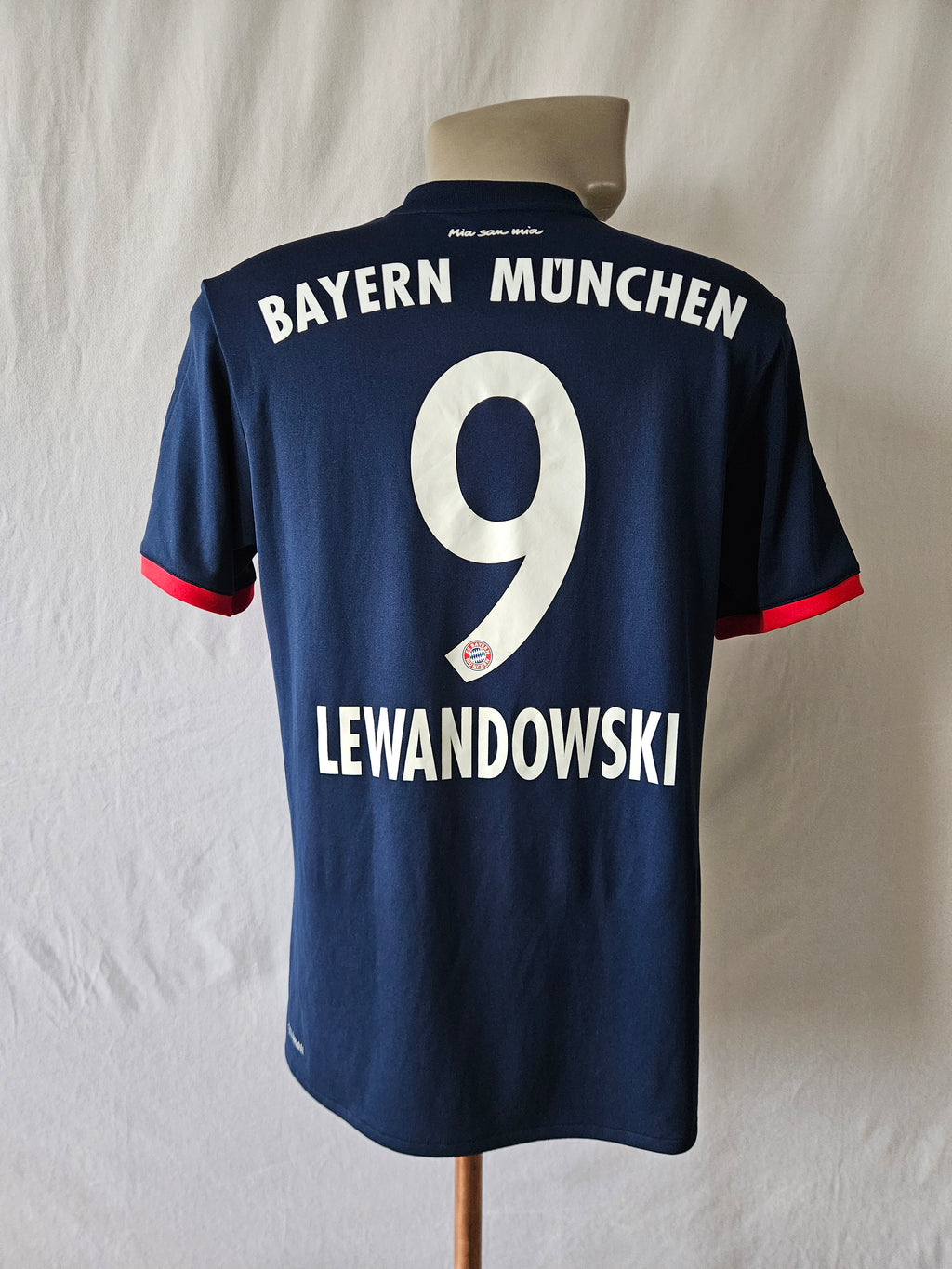 Bayern München 2017/2018 Away Trikot #9 Lewandowski S Adidas Shirt