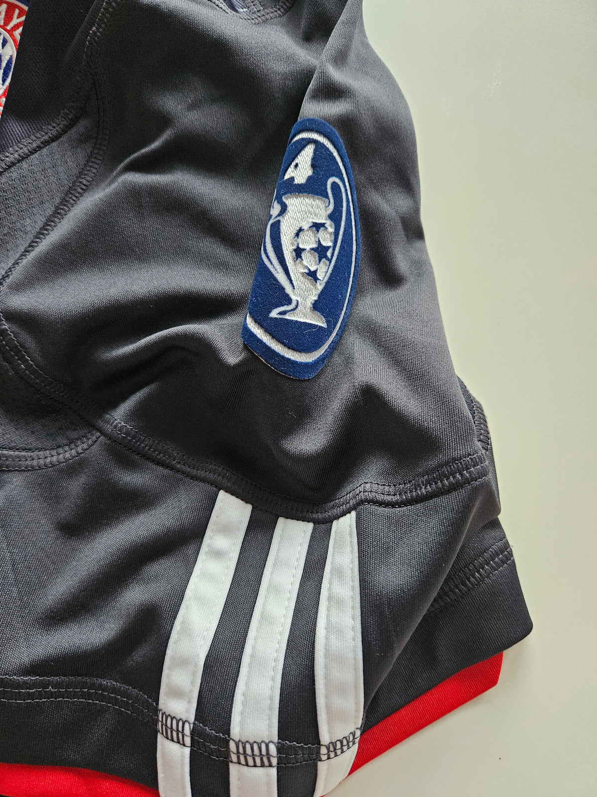 Bayern München Trikot 2010/2011 #25 Müller 3rd L Shirt Adidas
