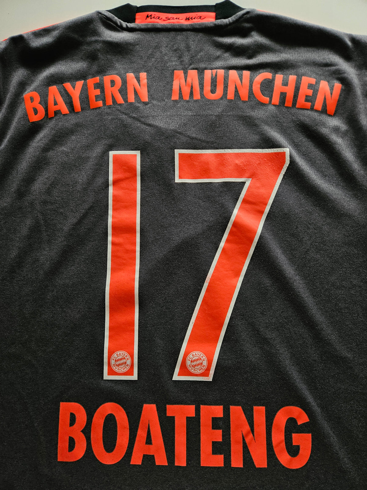 Bayern München 2016/2017 Auswärts Trikot #17 Boateng M Adidas Shirt