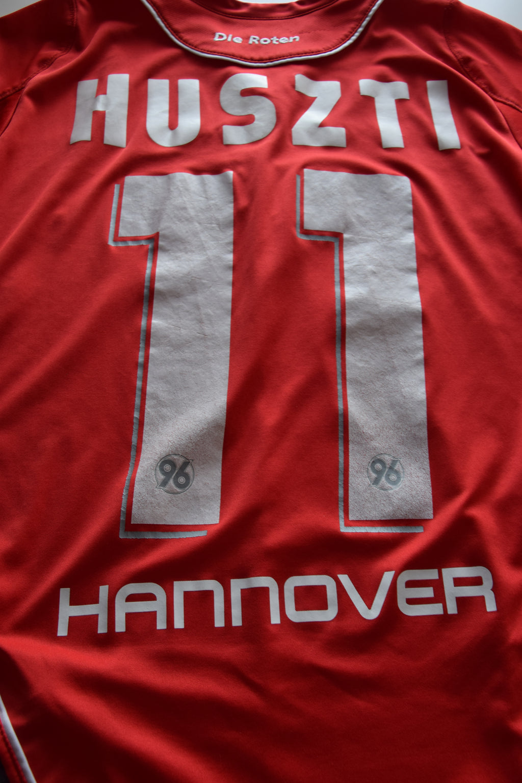 Hannover 96 2007/2008 Heimtrikot #11 Huszti M Diadora