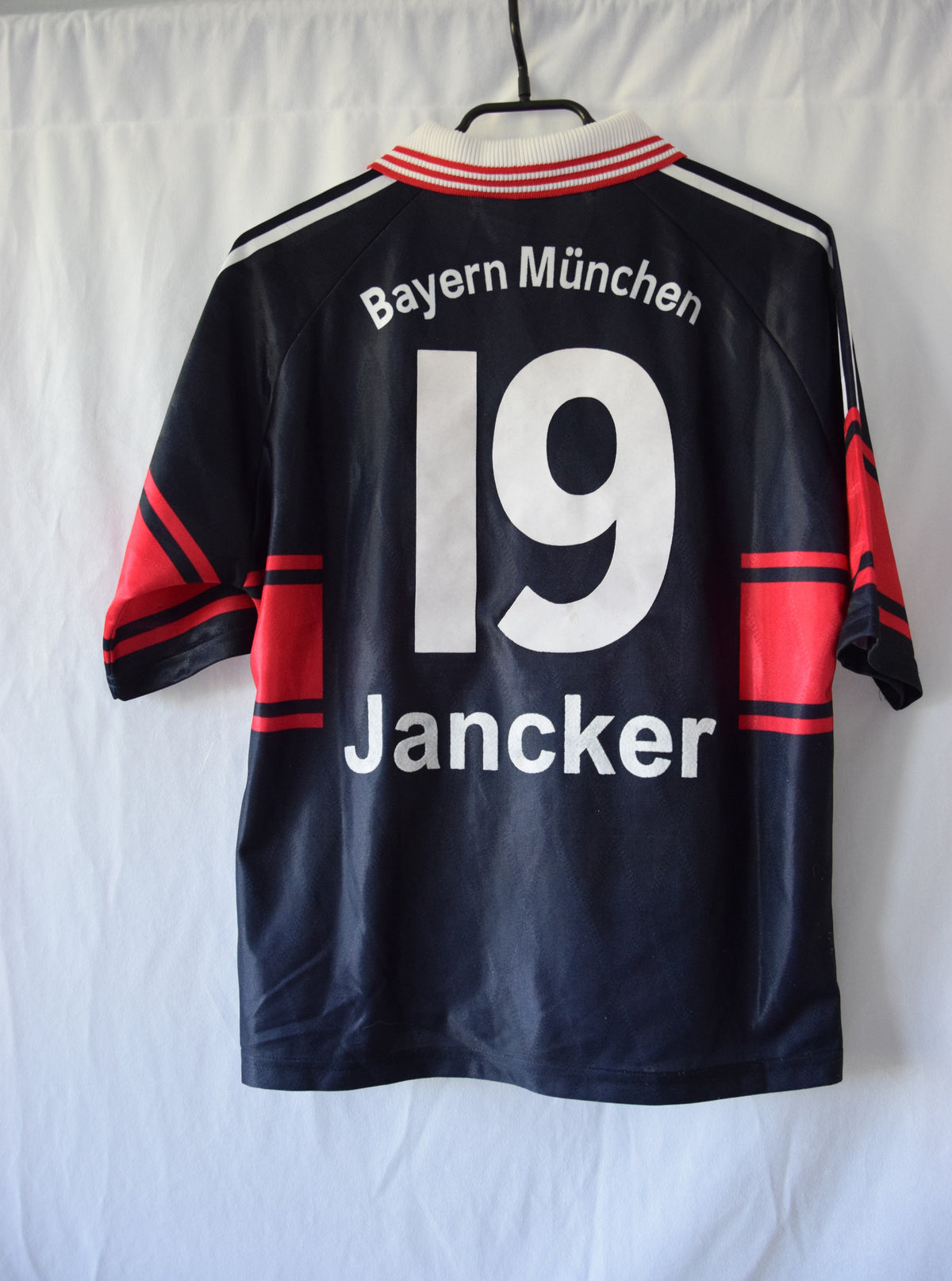 Bayern München 1997-1999 auswärts Trikot 164 cm #19 Jancker Opel Adidas