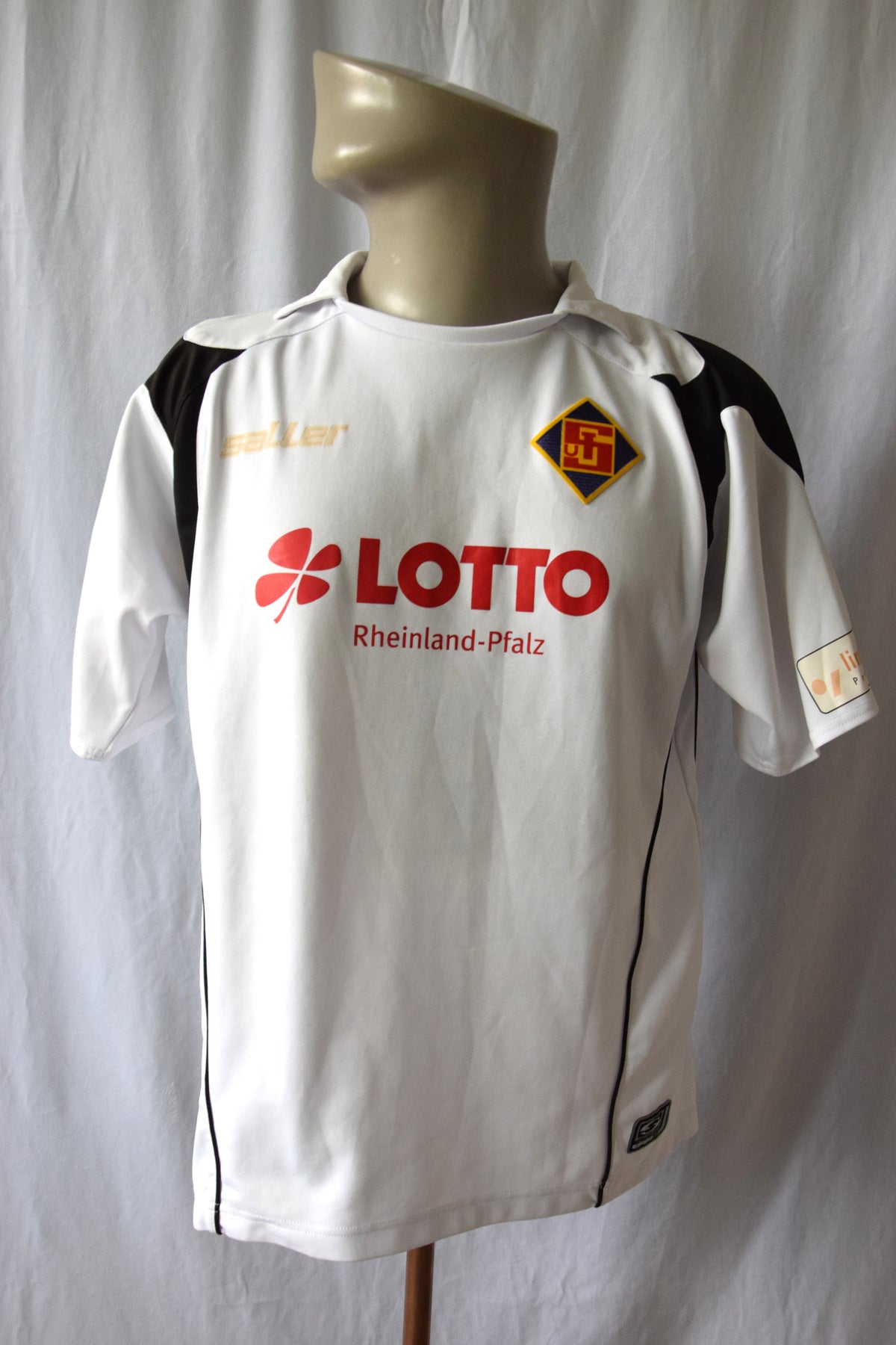 TuS Koblenz 2011-2013 Auswärts Saller Trikot