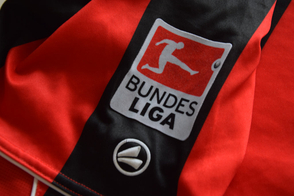 Eintracht Frankfurt 2010-2012 M Heimtrikot JAKO #3 Petkovic