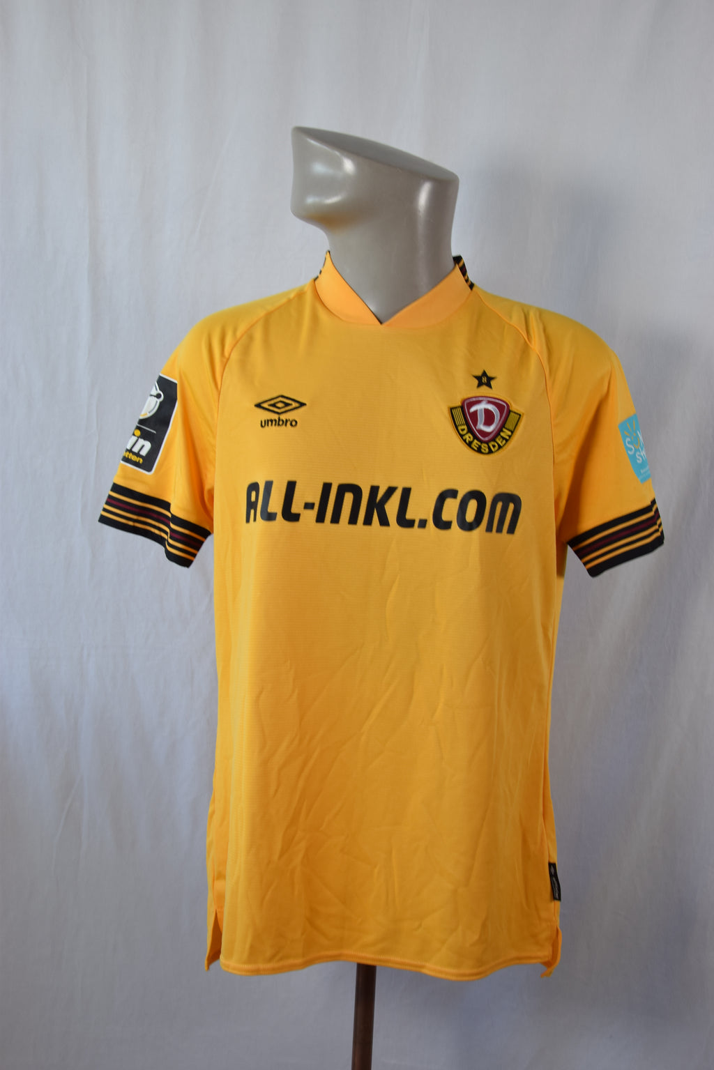 Dynamo Dresden Heimtrikot 2022/2023 M Umbro