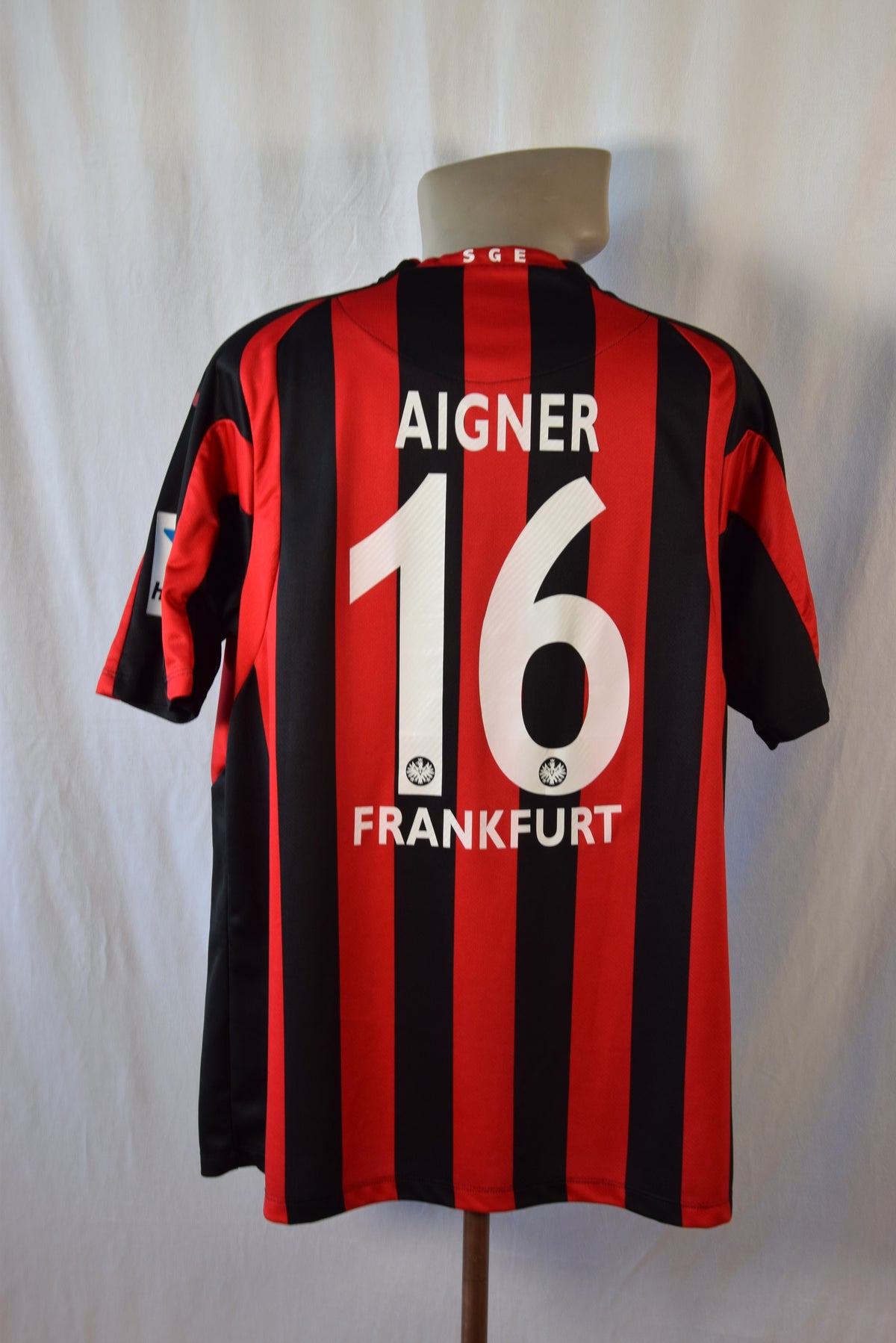 Eintracht Frankfurt 2013/2014 3xL Heim #16 Aigner JAKO Trikot