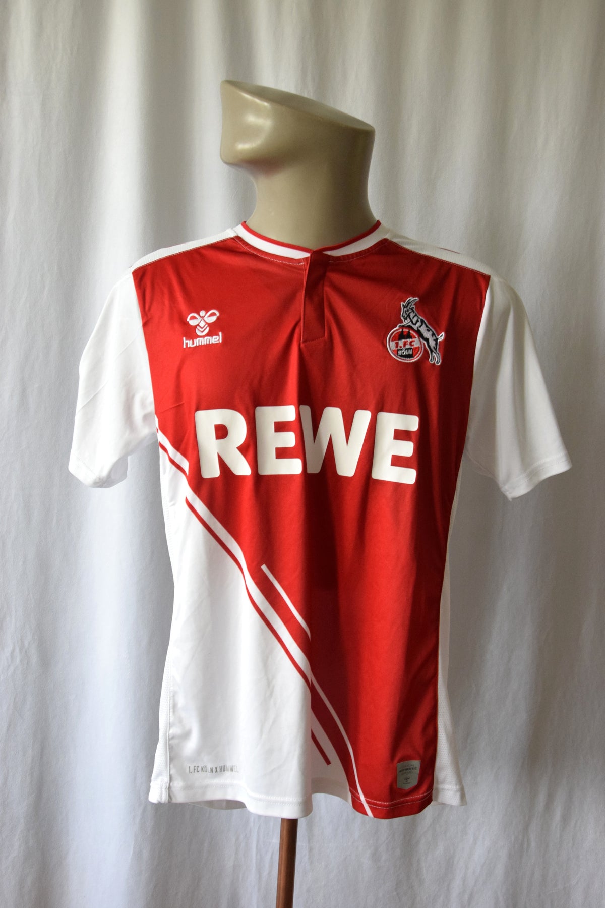 1. FC Köln Trikot 2022/2023 Heim m #7 Ljubicic Hummel
