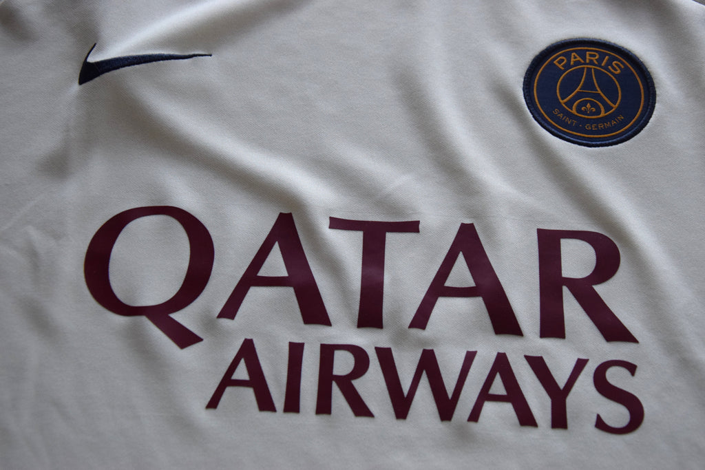 Paris Saint- Germain PSG 2023/2024 L Trikot Training
