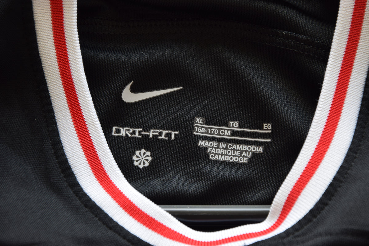 Eintracht Frankfurt 2023/2024 Auswärtstrikot 158-170 cm Nike