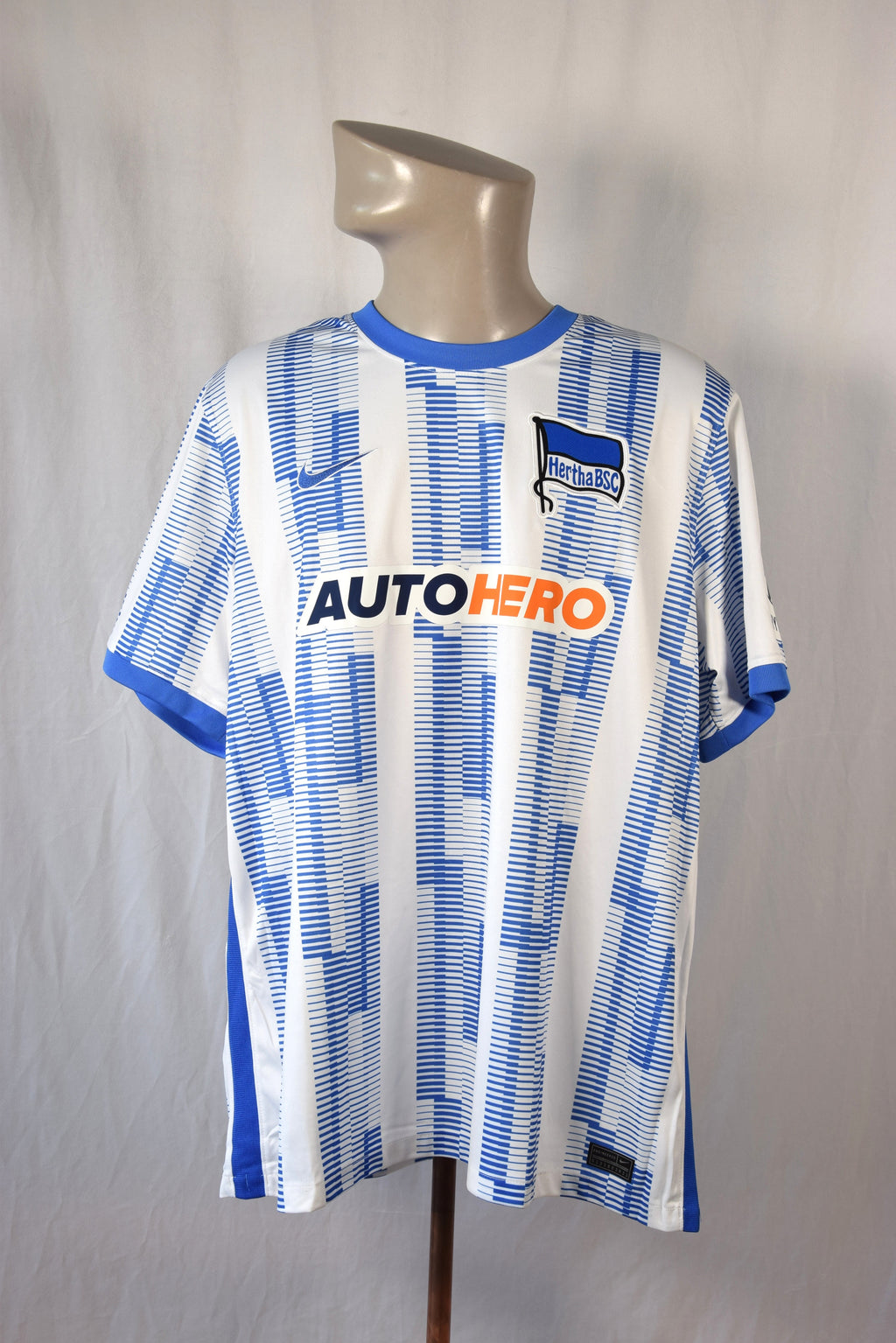 Hertha Berlin 2021/2022 XXL Nike Heimtrikot #21 Plattenhardt