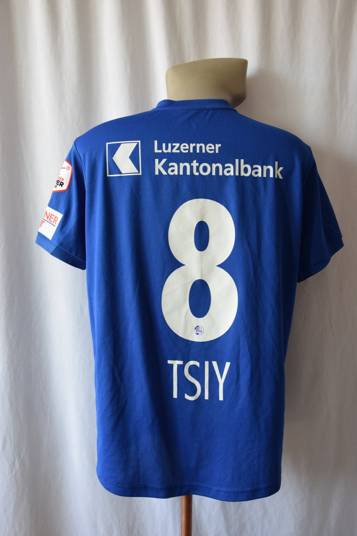FC Luzern 2019/2020 Heim Trikot L #8 Tsiy Adidas