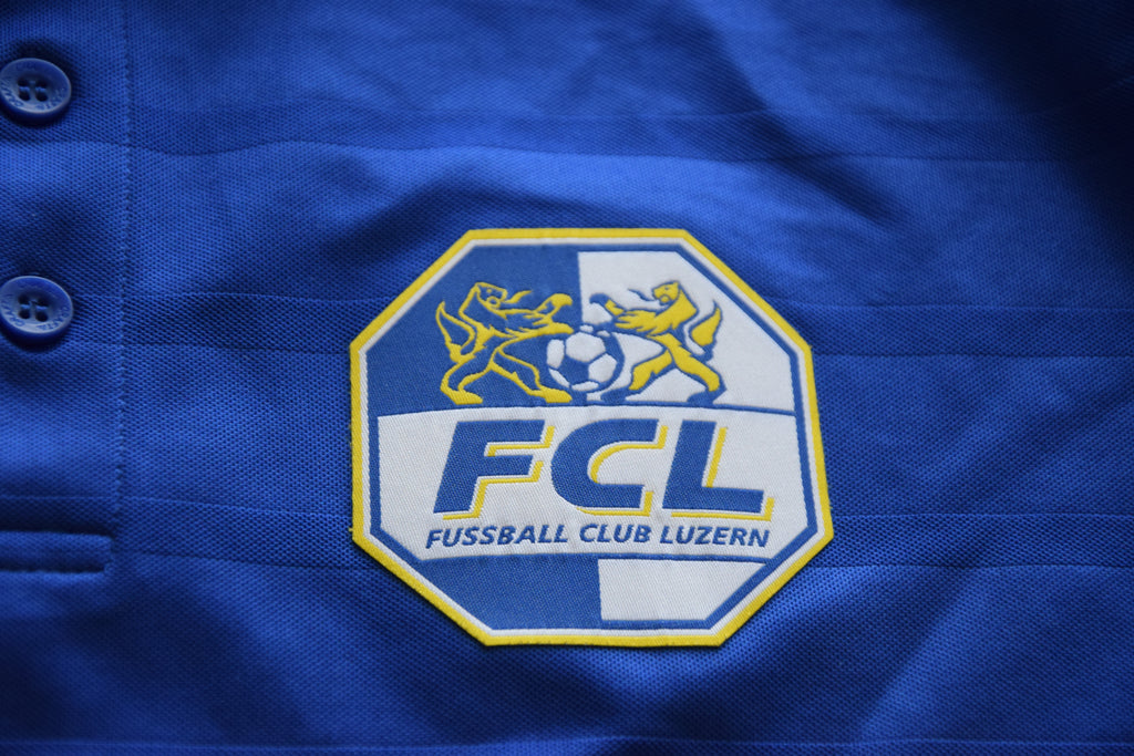 FC Luzern 2019/2020 Heim Trikot L #8 Tsiy Adidas